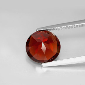 Grenat pyrope rouge naturelle coupe roude, 2,86 ct, VS