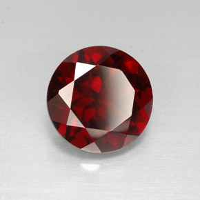 Grenat pyrope rouge naturelle coupe roude, 3,28 ct, VS