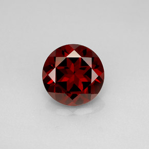 Grenat pyrope rouge naturelle coupe roude, 3,48 ct, VS