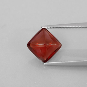 Grenat pyrope rouge naturelle transparent, 2,28 ct, transparent / translucide