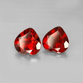 Achetez naturel ct Rouge foncé Grenat pyrope gems, Forme de coeur, En provenance Mozambique chez GemSelect. En stock, livraison internationale!