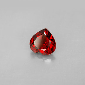 Grenat pyrope rouge naturelle forme de coeur, 1,31 ct, VS