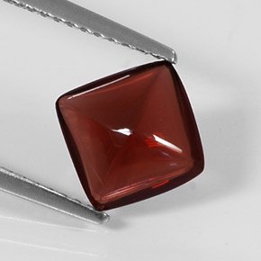Grenat pyrope rouge naturelle transparent, 2,02 ct, transparent / translucide