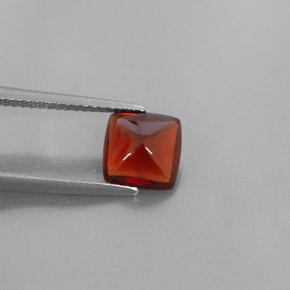 Grenat pyrope rouge naturelle transparent, 2,08 ct, transparent / translucide