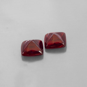 Achetez naturel ct rouge grenat pyrope gems, transparent, en provenance mozambique chez gemselect. en stock, livraison internationale!