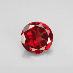 Grenat pyrope Rouge foncé naturelle Coupe roude, 2.82 ct, VVS-VS