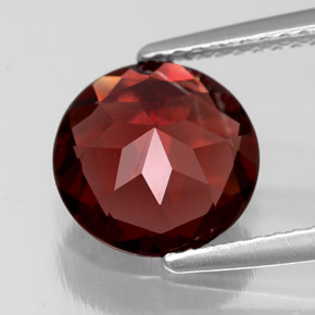 Grenat pyrope rouge naturelle coupe roude, 2,52 ct, VS