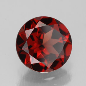 Grenat pyrope rouge naturelle coupe roude, 2,92 ct, VS