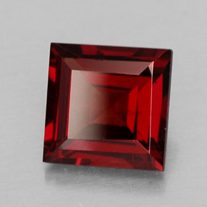 Grenat pyrope rouge naturelle carré, 1,42 ct, VS
