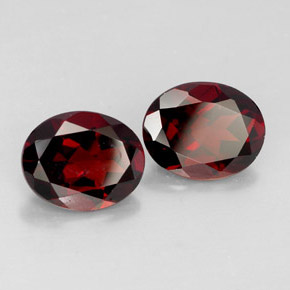 Achetez naturel ct rouge grenat pyrope gems, coupe ovale, en provenance mozambique chez gemselect. en stock, livraison internationale!
