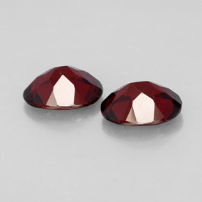 Achetez naturel ct rouge grenat pyrope gems, coupe ovale, en provenance mozambique chez gemselect. en stock, livraison internationale!