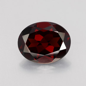 Grenat pyrope rouge naturelle coupe ovale, 2,98 ct, VVS-VS