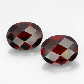 Achetez naturel ct rouge grenat pyrope gems, coupe ovale, en provenance mozambique chez gemselect. en stock, livraison internationale!
