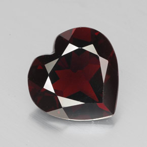 Grenat pyrope rouge naturelle forme de coeur, 3,08 ct, VVS-VS