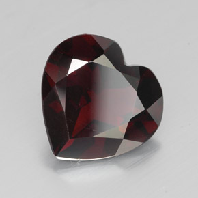 Grenat pyrope rouge naturelle forme de coeur, 3,08 ct, VVS-VS