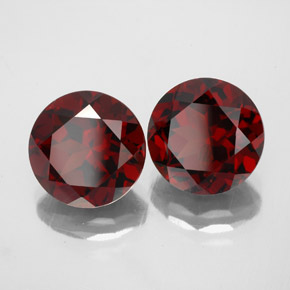 Achetez naturel ct rouge grenat pyrope gems, coupe roude, en provenance mozambique chez gemselect. en stock, livraison internationale!