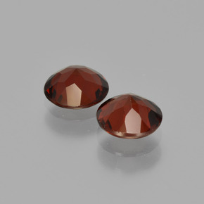 Achetez naturel ct Rouge Grenat pyrope gems, Coupe roude, En provenance Mozambique chez GemSelect. En stock, livraison internationale!