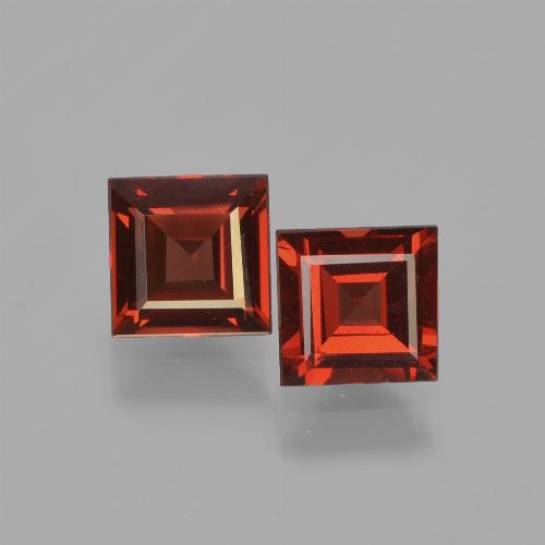 Achetez naturel 1,47ct rouge grenat pyrope gems, carré, en provenance mozambique chez gemselect. en stock, livraison internationale!