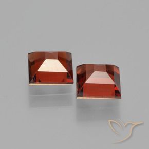 Shop natural 1.58ct Rouge foncé Grenat pyrope gems, Carré, from Mozambique at GemSelect. In stock, global shipping!