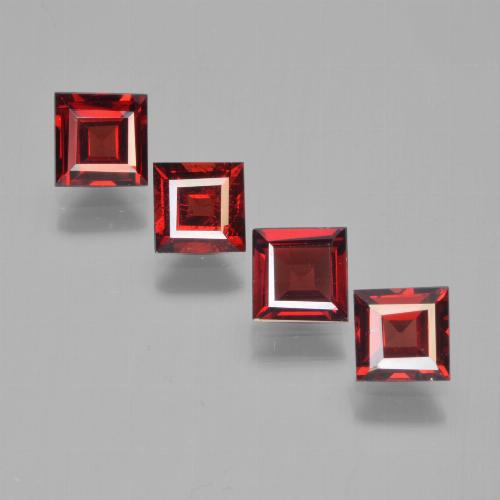 Achetez naturel 2,68ct rouge grenat pyrope gems, carré, en provenance mozambique chez gemselect. en stock, livraison internationale!