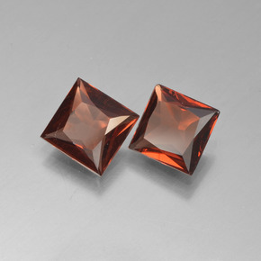 Achetez naturel ct Rouge Grenat pyrope gems, Carré, En provenance Mozambique chez GemSelect. En stock, livraison internationale!