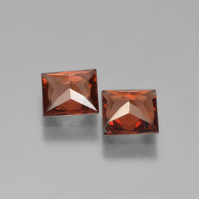 Achetez naturel ct Rouge Grenat pyrope gems, Carré, En provenance Mozambique chez GemSelect. En stock, livraison internationale!