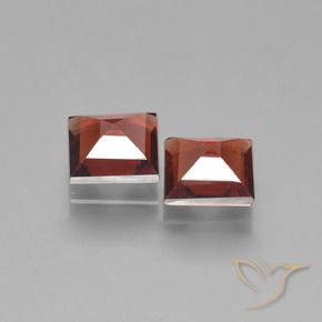 Shop natural 1.55ct Rouge groseille Grenat pyrope gems, Carré, from Mozambique at GemSelect. In stock, global shipping!