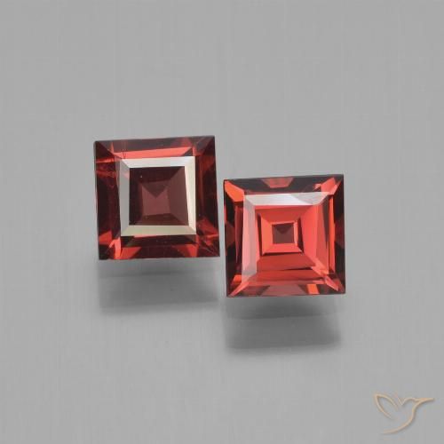 1.51ctw Naturel Rouge foncé Grenat pyrope, Carré, VS