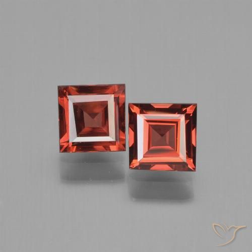 1.41ctw Naturel Rouge moyen Grenat pyrope, Carré, VVS-VS