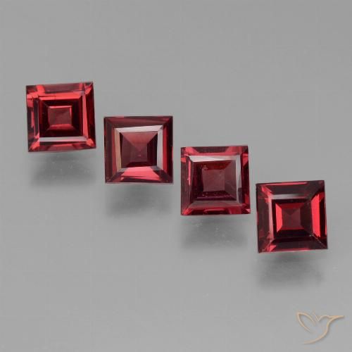 2.53ctw Naturel Rouge foncé Grenat pyrope, Carré, VS