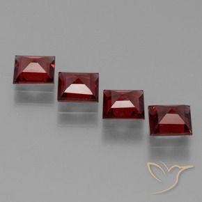 Shop natural 2.46ct Rouge sang profond Grenat pyrope gems, Carré, from Mozambique at GemSelect. In stock, global shipping!