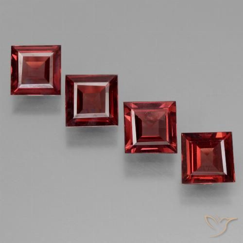 2.28ctw Naturel Rouge foncé Grenat pyrope, Carré, VS