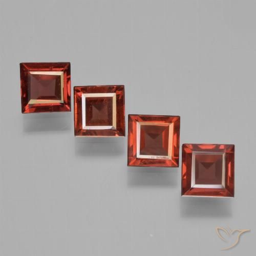 2.61ctw Naturel Rouge moyen Grenat pyrope, Carré, VS