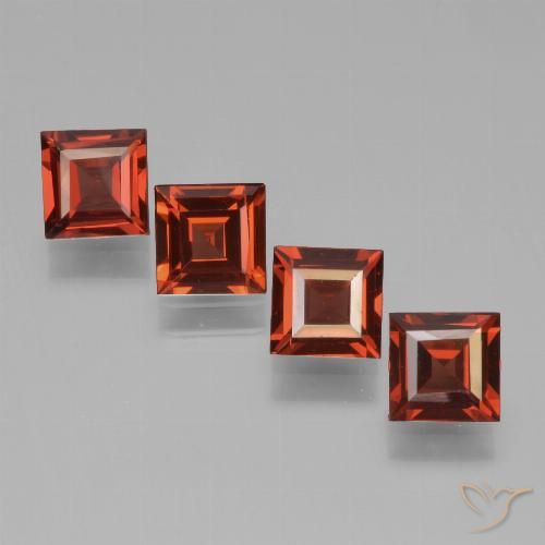 2.58ctw Naturel Rouge moyen Grenat pyrope, Carré, VS