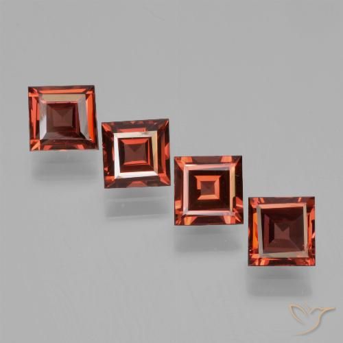 2.80ctw Naturel Rouge moyen Grenat pyrope, Carré, VS