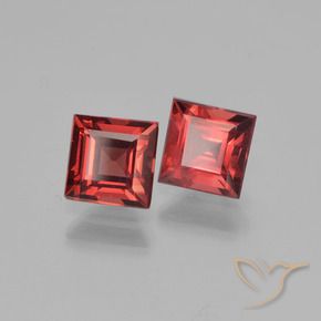 Shop natural 1.58ct Rouge foncé Grenat pyrope gems, Carré, from Mozambique at GemSelect. In stock, global shipping!