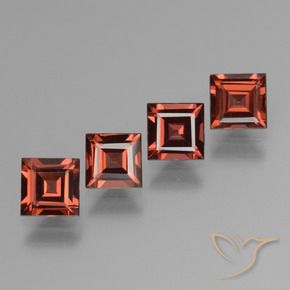 Shop natural 2.98ct Rouge foncé Grenat pyrope gems, Carré, from Mozambique at GemSelect. In stock, global shipping!