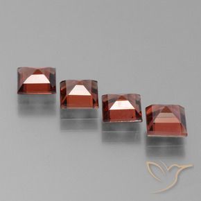 Shop natural 3.25ct Rouge écarlate Grenat pyrope gems, Carré, from Mozambique at GemSelect. In stock, global shipping!