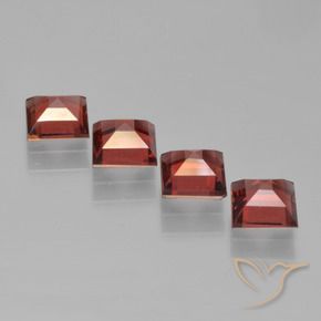Shop natural 2.87ct Rouge foncé Grenat pyrope gems, Carré, from Mozambique at GemSelect. In stock, global shipping!