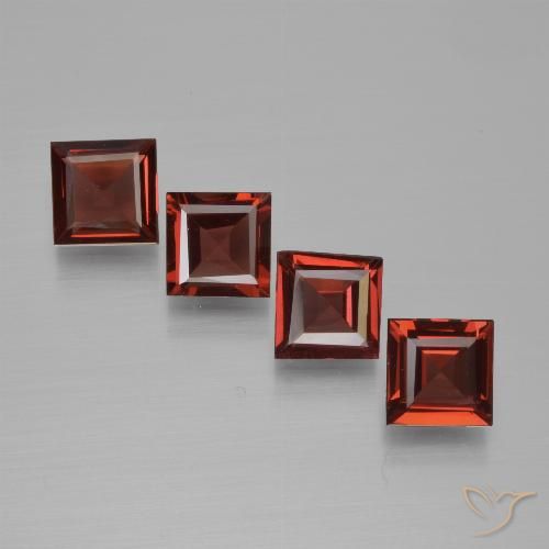 2.59ctw Naturel Rouge moyen Grenat pyrope, Carré, VS