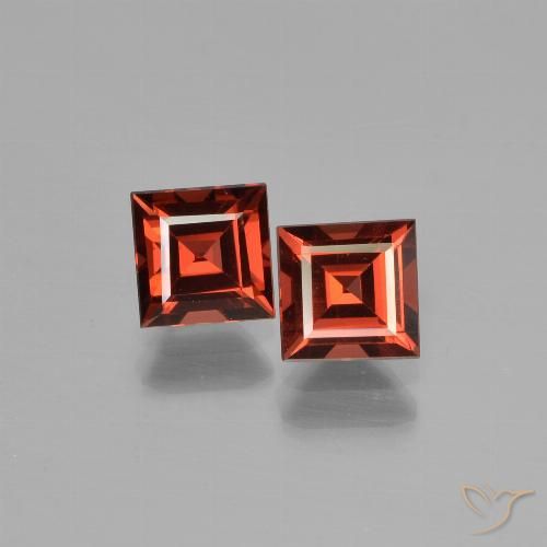 1.70ctw Naturel Rouge moyen Grenat pyrope, Carré, VVS-VS