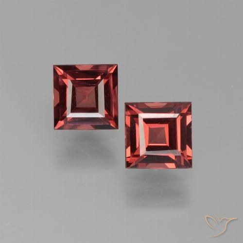 1.43ctw Naturel Rouge foncé Grenat pyrope, Carré, VS