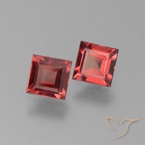 Shop natural 1.44ct Rouge foncé Grenat pyrope gems, Carré, from Mozambique at GemSelect. In stock, global shipping!