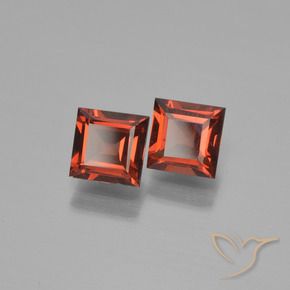 Shop natural 1.52ct Rouge groseille Grenat pyrope gems, Carré, from Mozambique at GemSelect. In stock, global shipping!