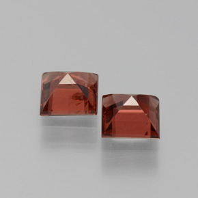 Achetez naturel 1,57ct rouge grenat pyrope gems, carré, en provenance mozambique chez gemselect. en stock, livraison internationale!