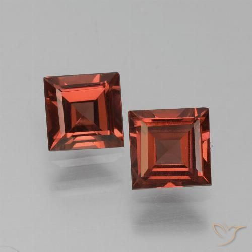 1.51ctw Naturel Rouge foncé Grenat pyrope, Carré, VS