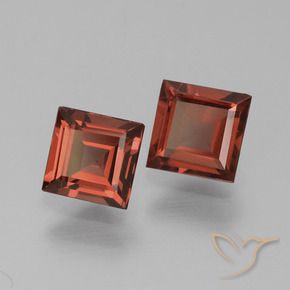 Shop natural 1.51ct Rouge foncé Grenat pyrope gems, Carré, from Mozambique at GemSelect. In stock, global shipping!