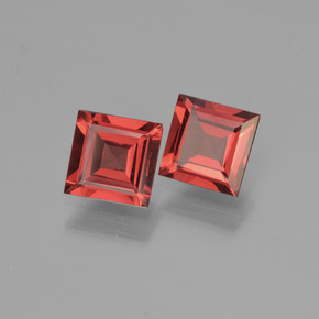 Achetez naturel 1,29ct rouge grenat pyrope gems, carré, en provenance mozambique chez gemselect. en stock, livraison internationale!