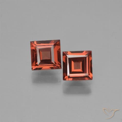 1.34ctw Naturel Rouge moyen Grenat pyrope, Carré, VVS-VS