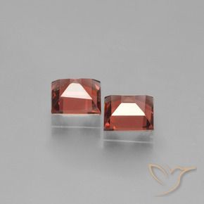 Shop natural 1.49ct Rouge moyen Grenat pyrope gems, Carré, from Mozambique at GemSelect. In stock, global shipping!